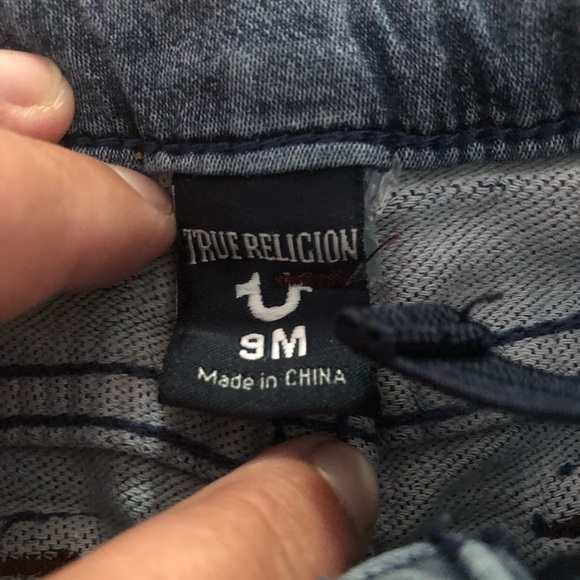 True religion baby out fit. - Picture 4 of 4